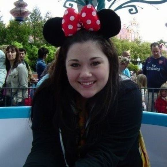 Meet your Posher, Beth - Picture 1 of 1